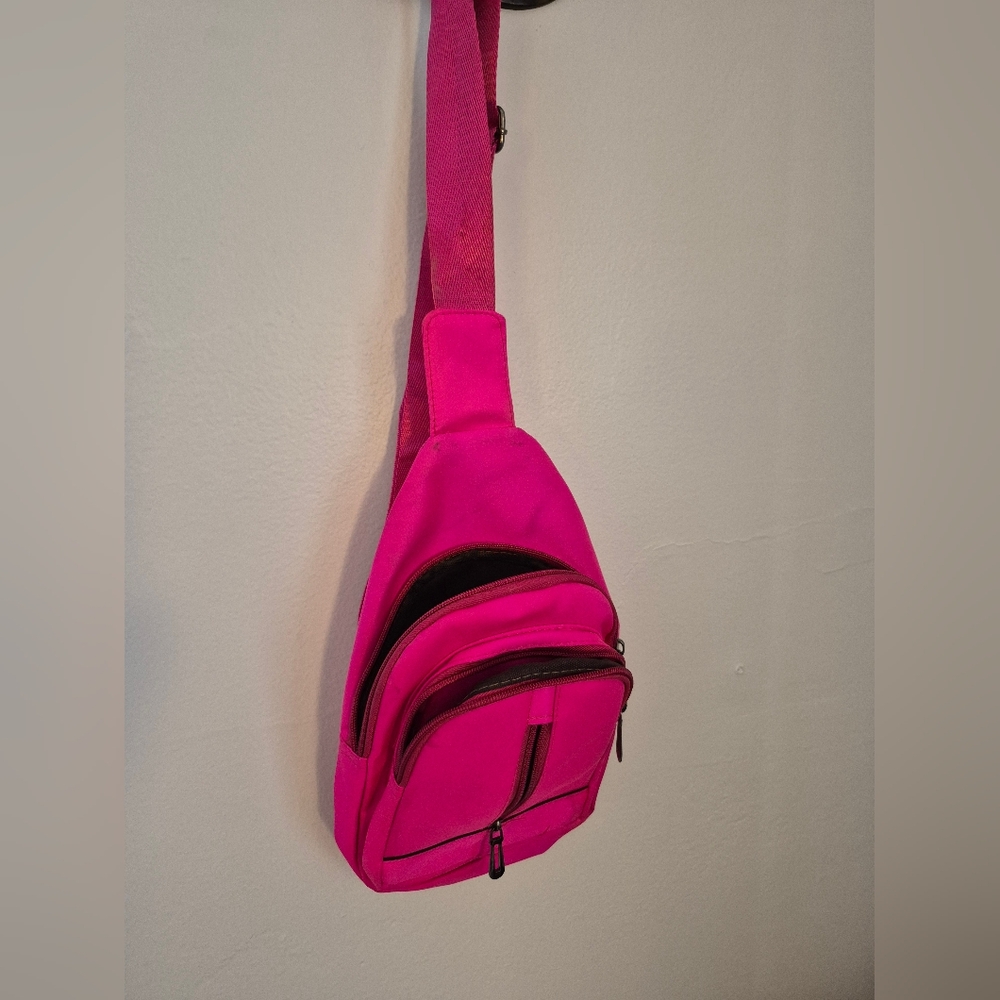 30-UV NEON HOT PINK SLING BAG PURSE - Picture 2 of 9